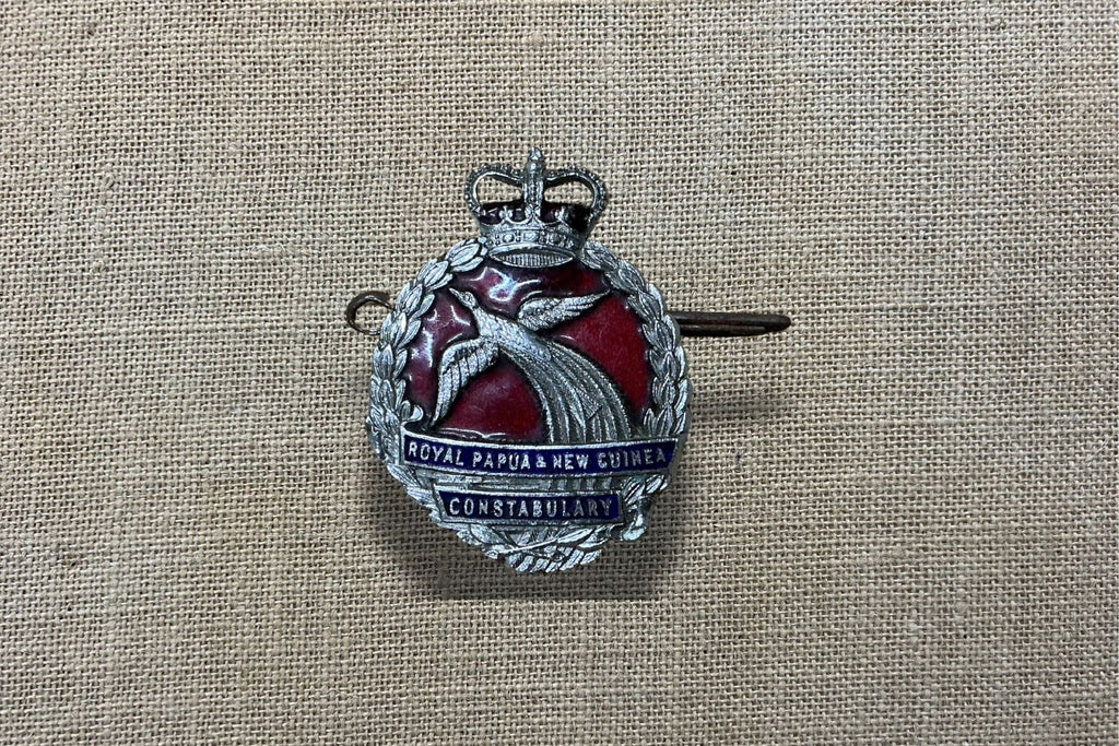 Royal Papua New Guinea Constabury Cap Badge