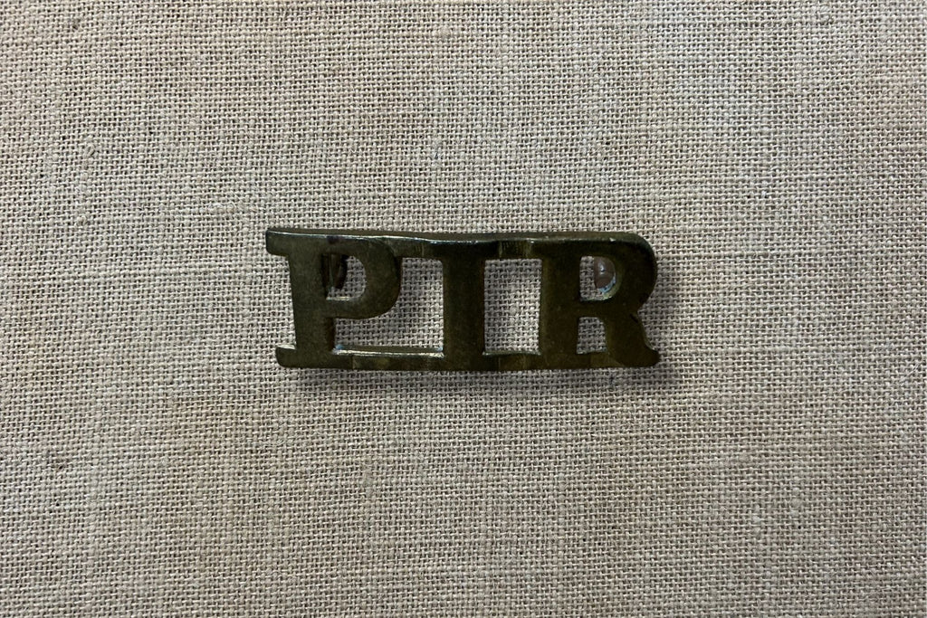 Brass Pacific Islands Regiment Shoulder Title