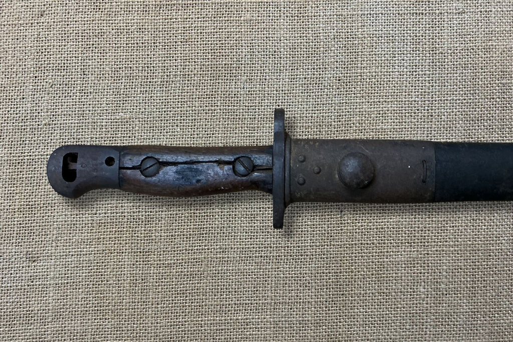 Original Pattern 1907 .303 SMLE Rifle Bayonet & Scabbard
