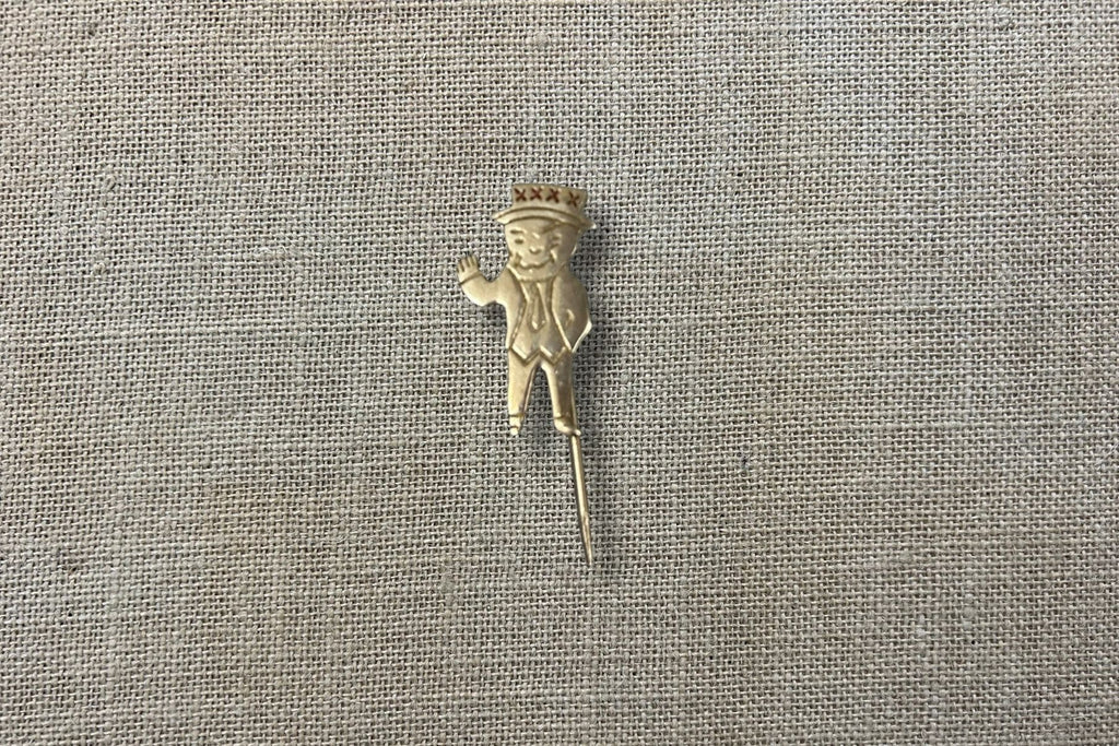 Vintage XXXX Castlemaine Perkins Mr XXXX Metal Pin