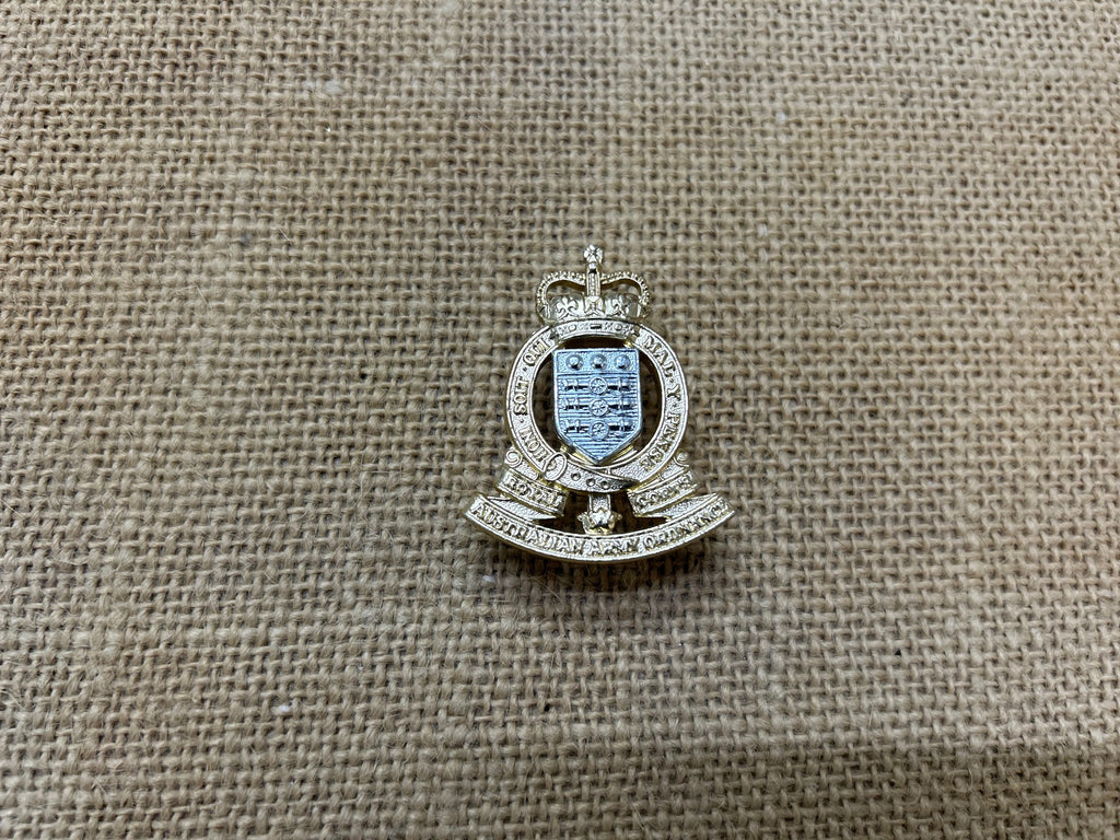 Royal Australian Army Ordinance Corps (RAAOC) Hat Badge