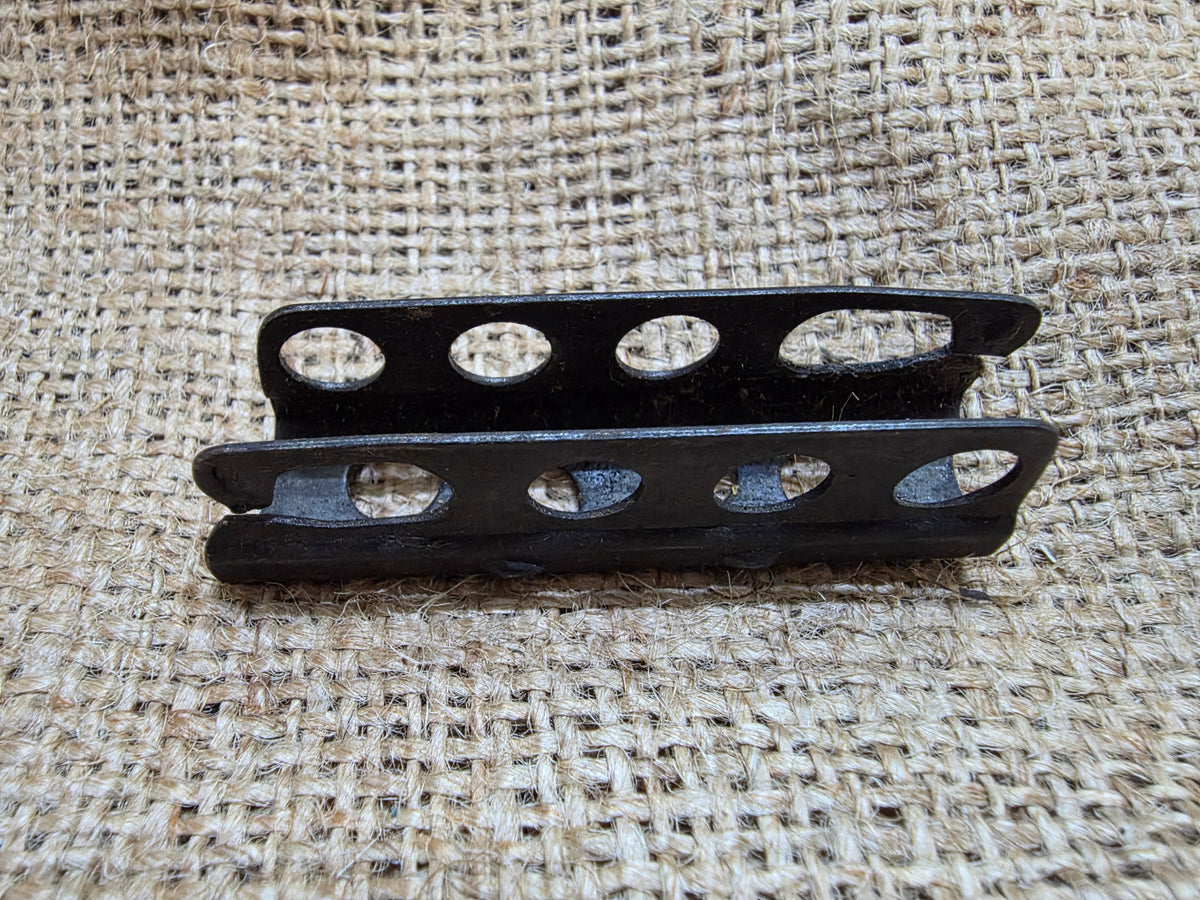 SMLE .303 Charger Clip (Stripper Clip), empty charger clip