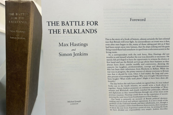 The Battle for the Falklands by Max Hastings & Simon Jenkins