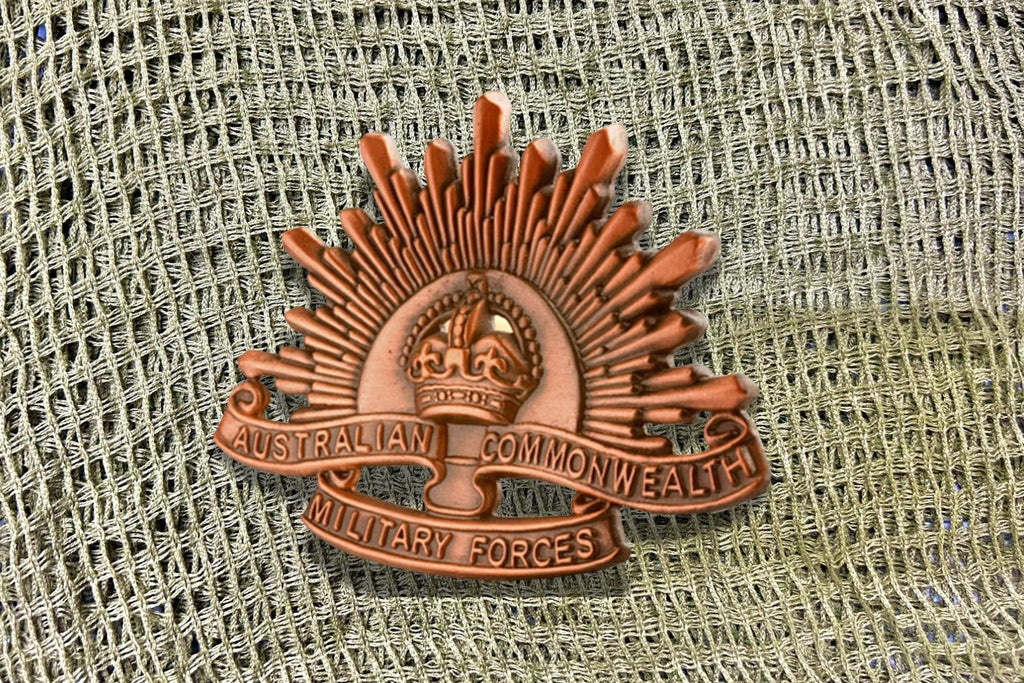 Rising Sun Hat Badge 1904 Edition