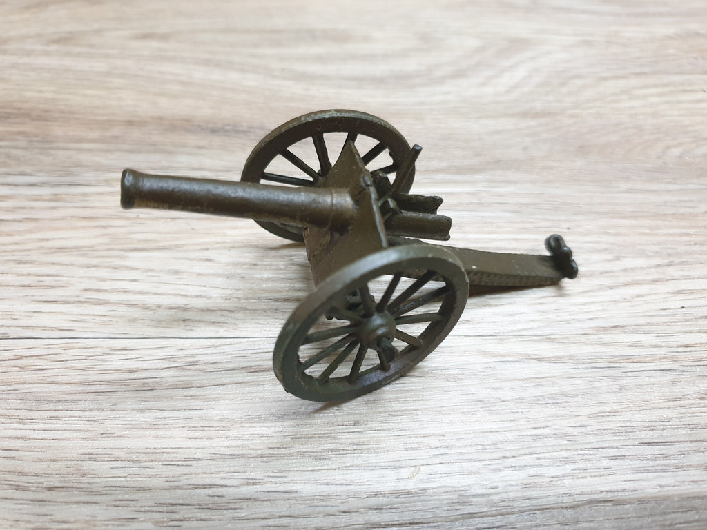 Toy Metal Cannon Britians