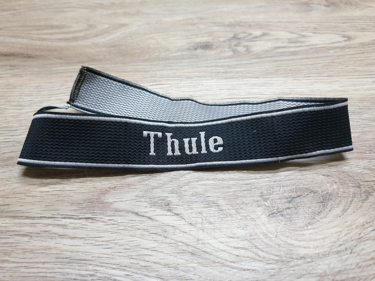 Cuff Titles, photo 3