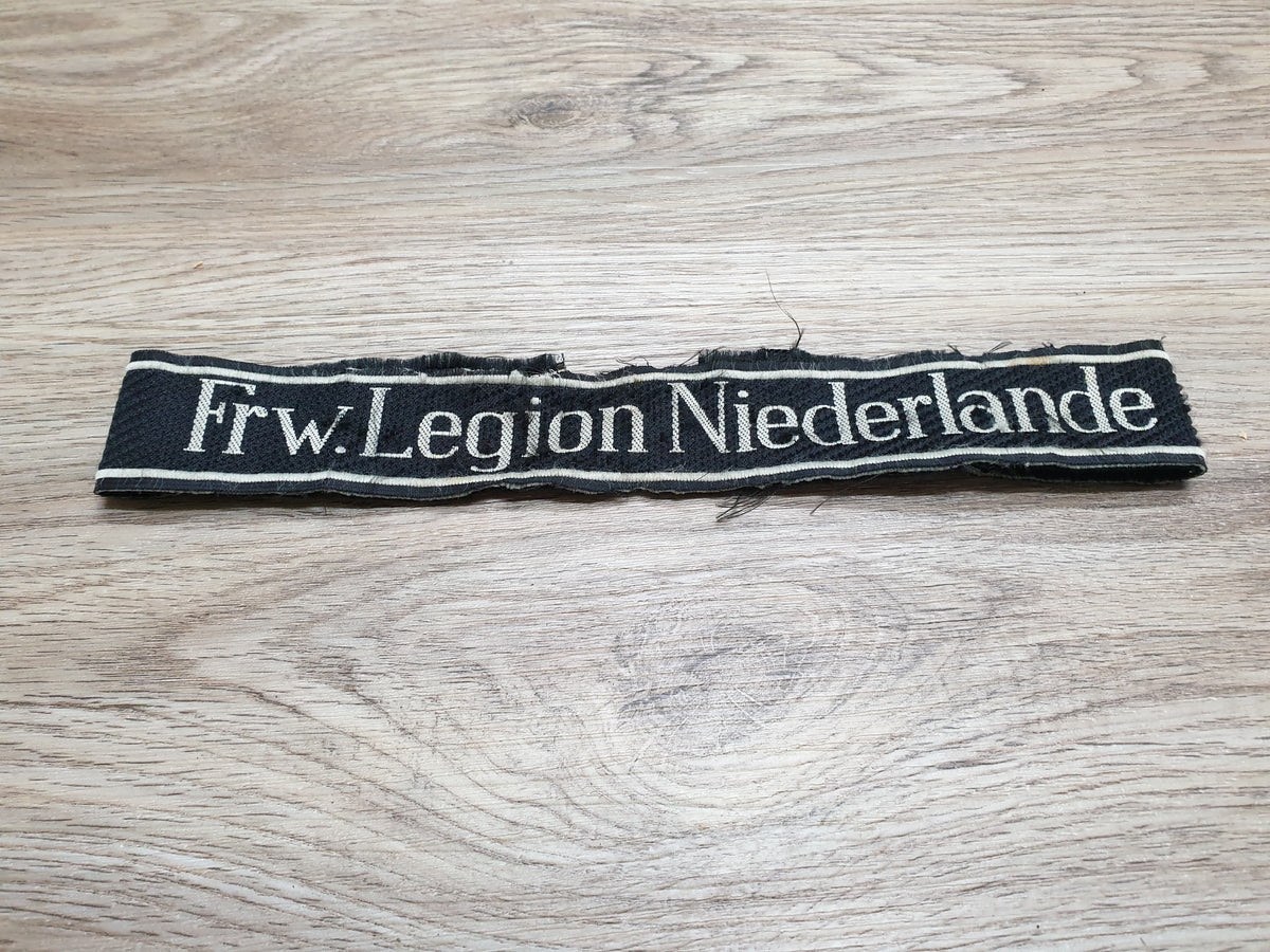 Cuff Titles, photo 5
