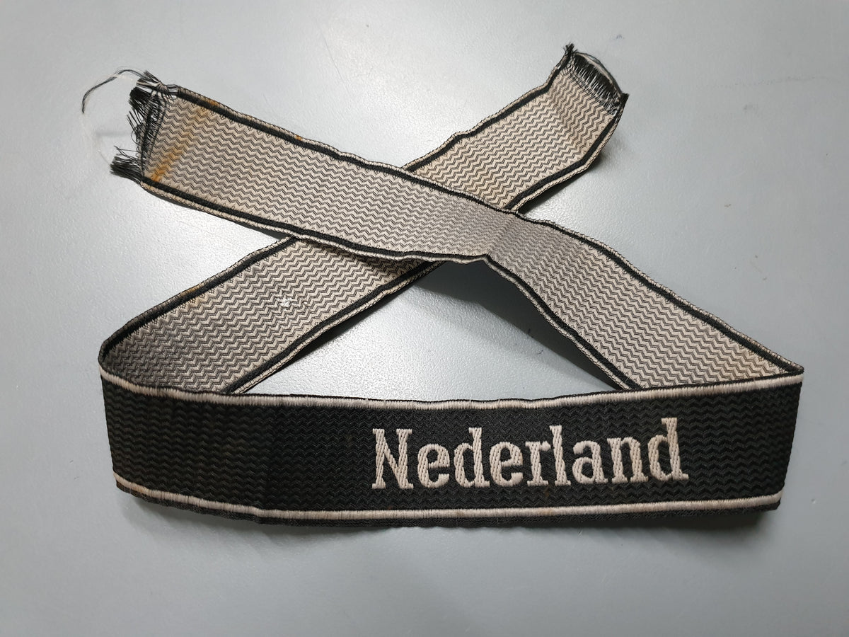Cuff Titles, photo 8