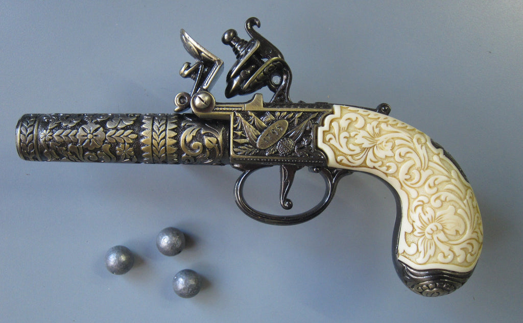 Charing Cross Flintlock Pocket Pistol Replica, London 1795, side view with lead balls