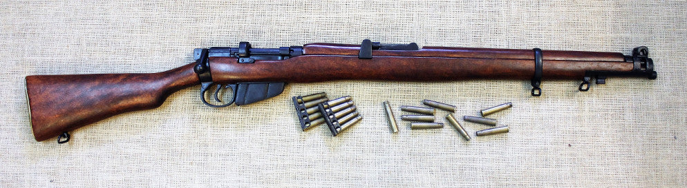Lee-Enfield SMLE Mk III .303 Replica Rifle, right side, full length with dummy rounds and chargers