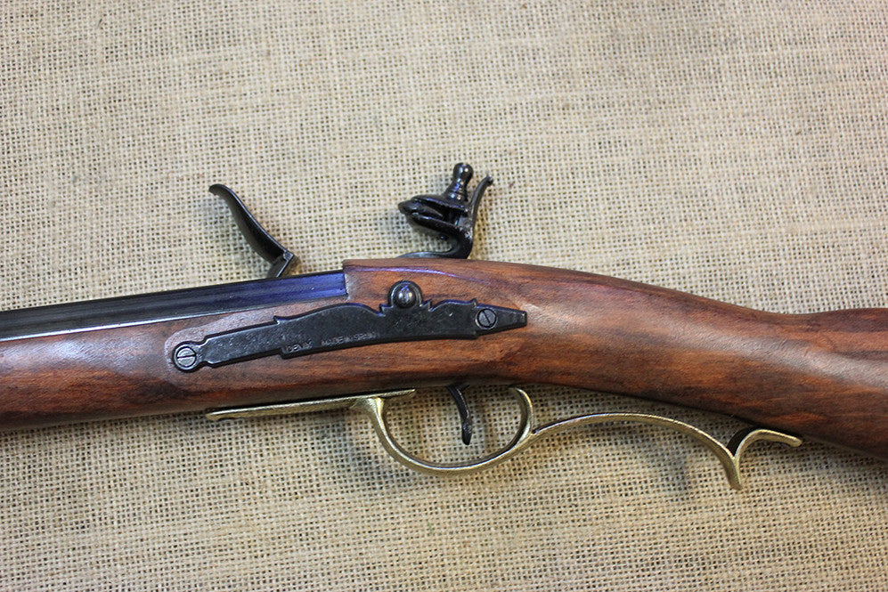 Kentucky Flintlock Rifle Replica, left side, side plate and trigger guard